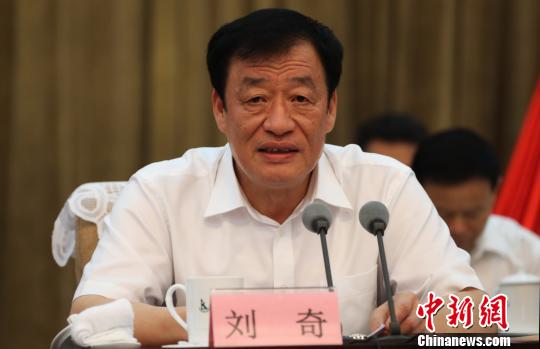 江西省委书记,省长刘奇致辞.