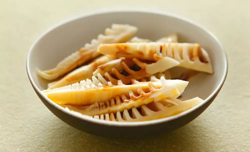 广告 黑木 蛤碁石围棋德用印28-40号日本围棋 34号广告 step 1:将春笋