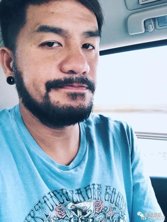 天知道他经历什么啊! 再放一张络腮胡,我不能一个人瞎