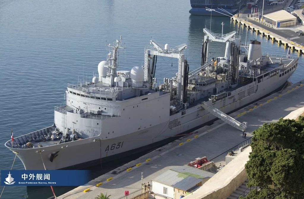 法国海军正式下订新一代大型补给舰