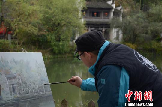 安徽黟县:"画里乡村"助推写生产业发展