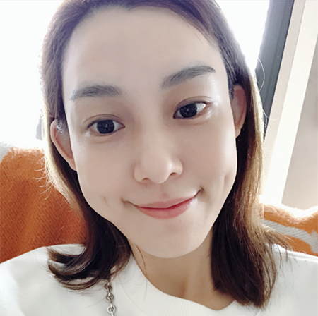 范玮琪晒素颜自拍 气质动人少女感十足(图)-娱乐频道