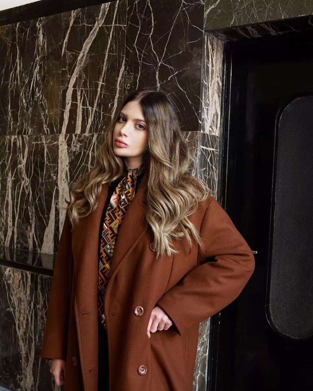 劳拉|单品|毛衣_新浪新闻