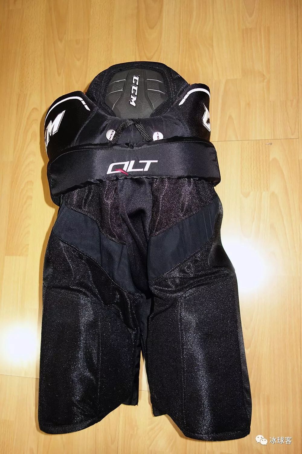 卖家平台 | 球友出五件冰球装备,成人孩子都有(