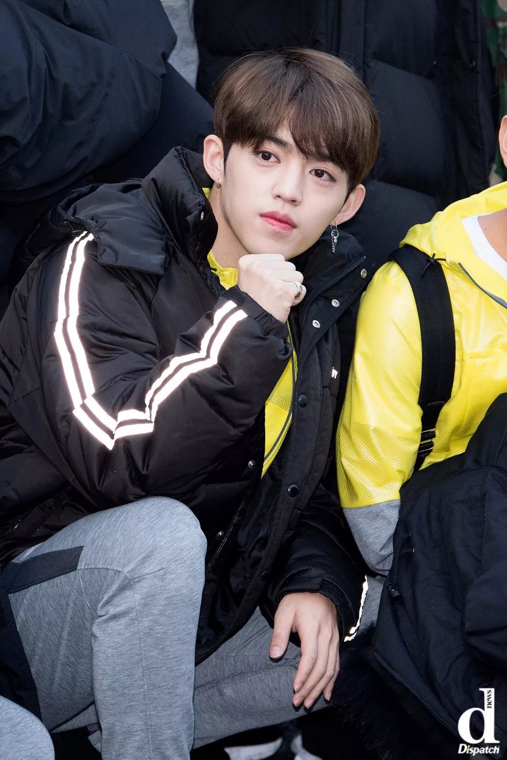 coups混血靓仔拥有异国风情视觉的爱豆的照片~小d妹今天就带大家来