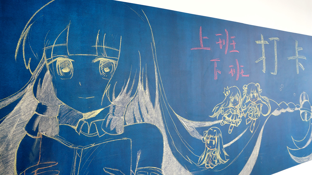 然而不论是圈内还是圈外,2015年的"二次元"棋盘上早已经是群雄逐鹿的