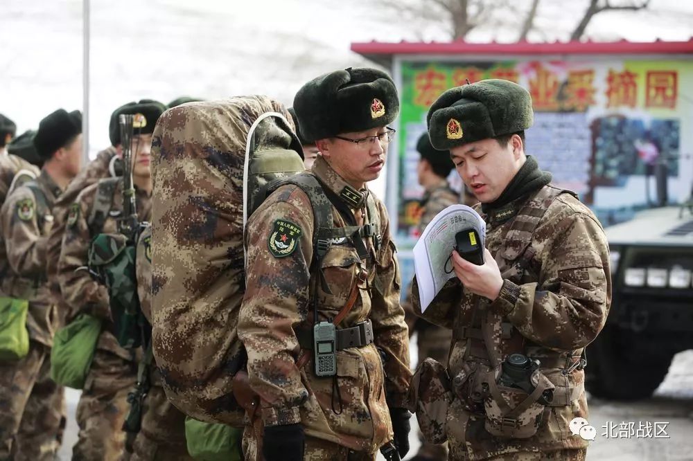 你在准备年夜饭?看第79集团军某旅节前的百公里战备拉练