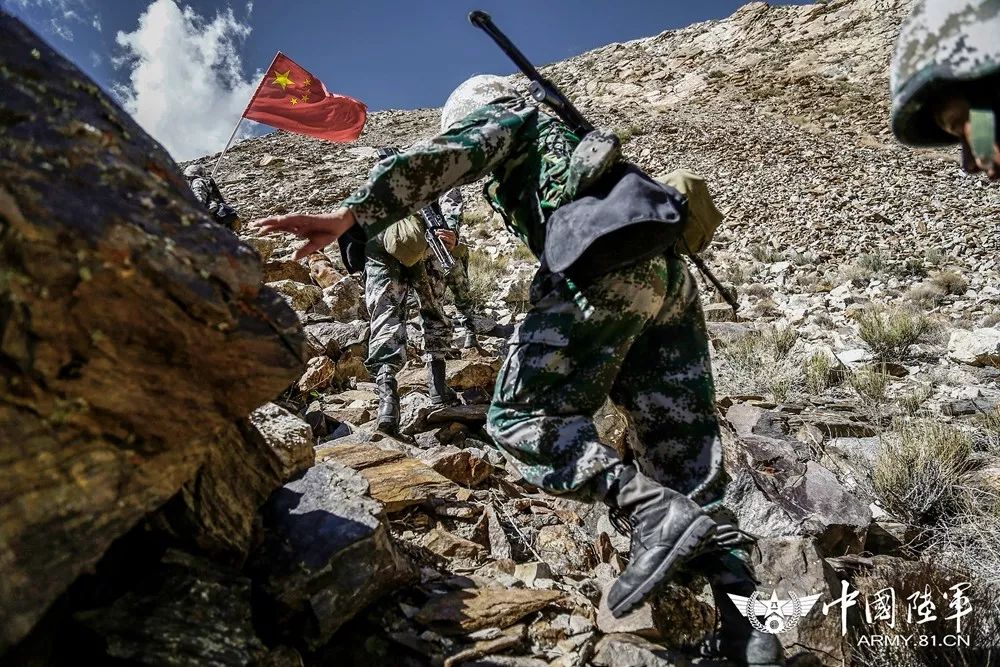 找寻最摄人心魄的一瞬:中国陆军首届摄影大赛(第五专