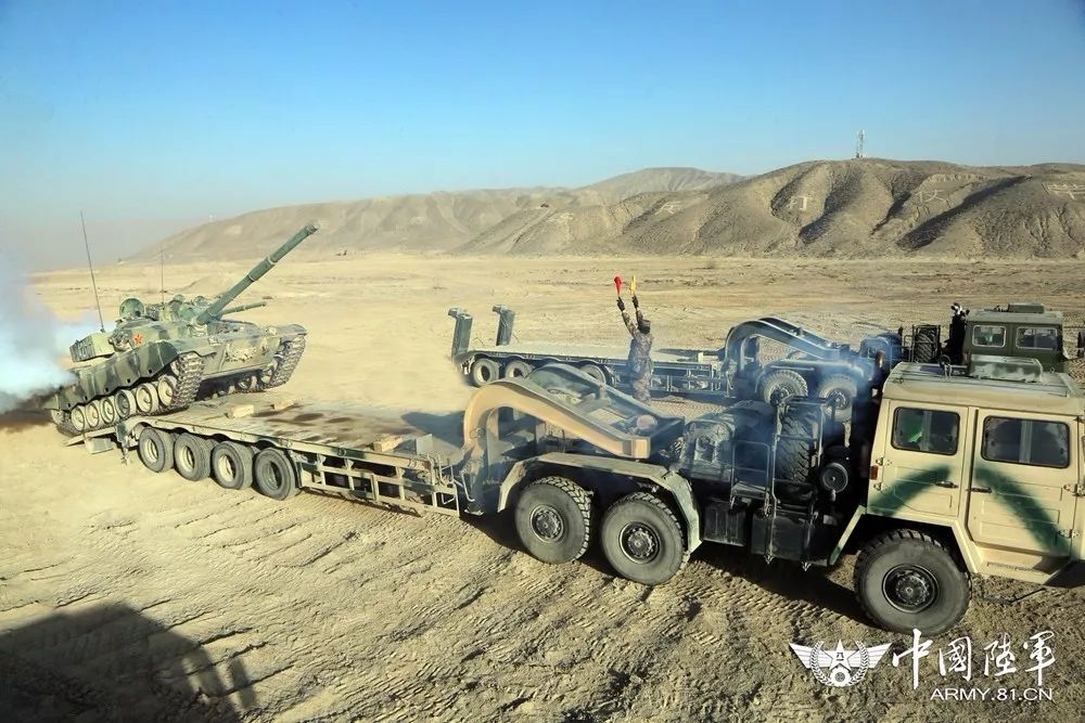 震天撼地风雷涌动统帅一声令陆军全体将士挥戈向打赢