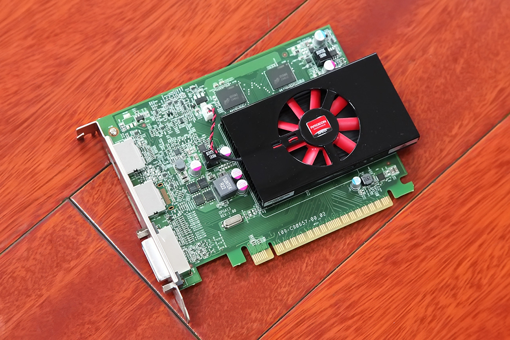 免工具拆装 戴尔optiplex 7050台式机图赏