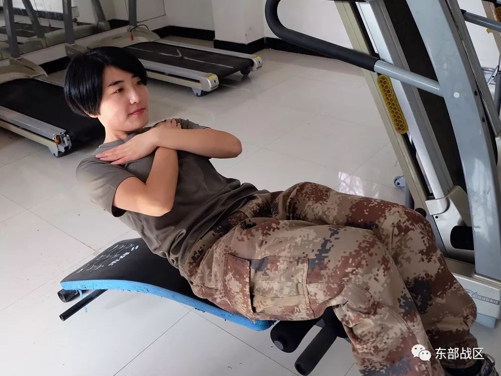 队列训练|女兵|战友_新浪军事_新浪网