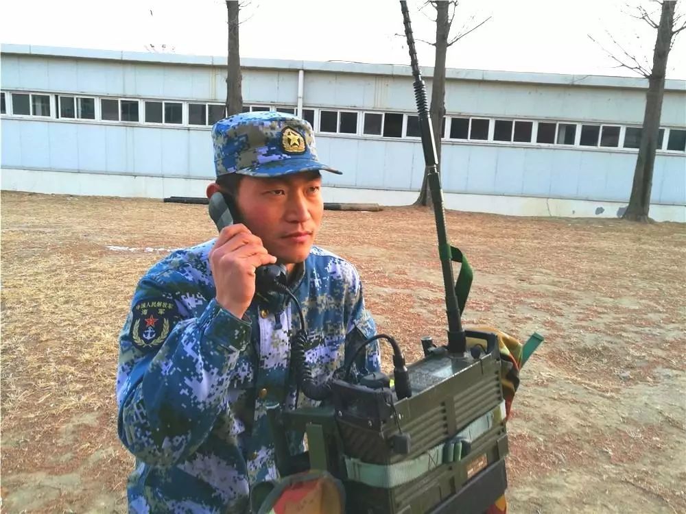 陈少飞某作战支援营综合通信连连长,荣立三等功1次.