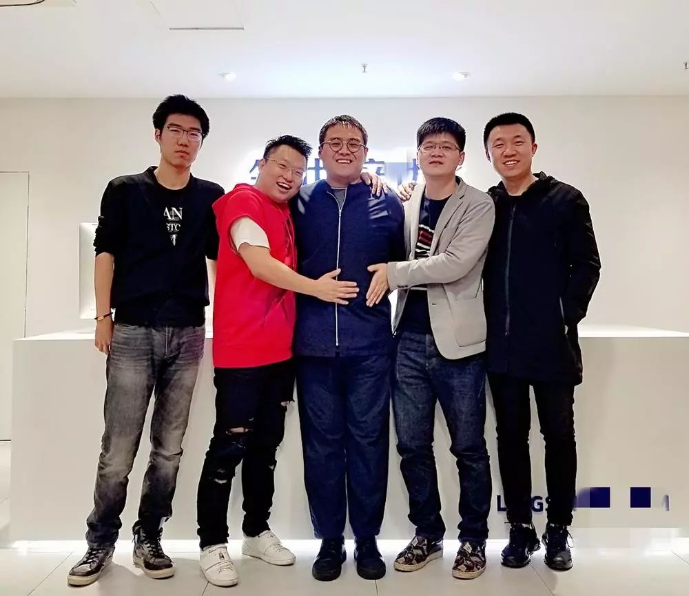 首发出走新东方扎根二三线小城他融1500万率7千高考生备战数理化