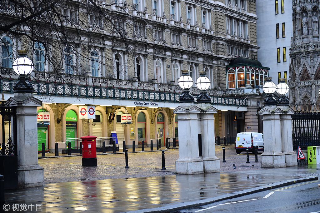当地时间2018年1月23日,英国伦敦,伦敦市中心的"河岸街"(strand)发生
