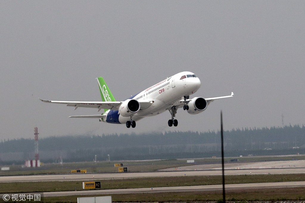 今日上午国产c919大型客机第二架飞机将迎来首次飞行