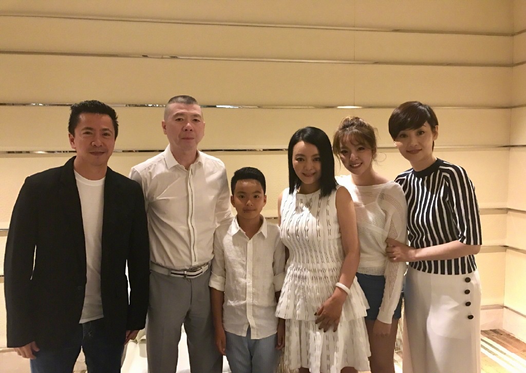 因女儿长得漂亮他们被称为国民岳父 你愿意做谁的女婿?