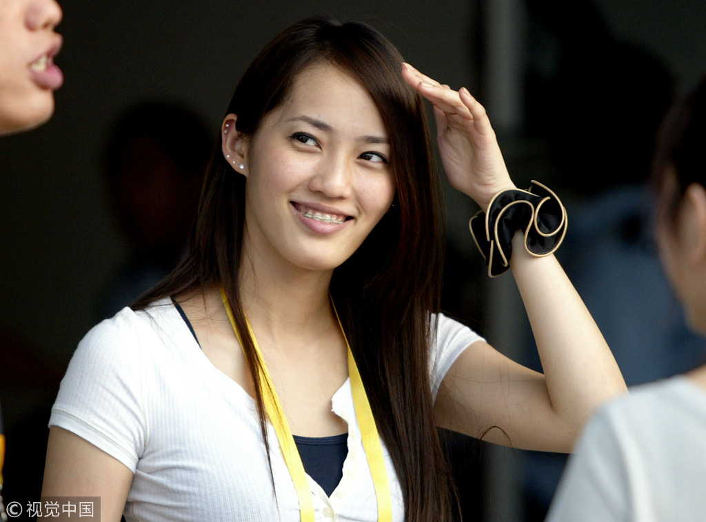 王棠云8年前旧照曝光 与陈建州谈笑风生