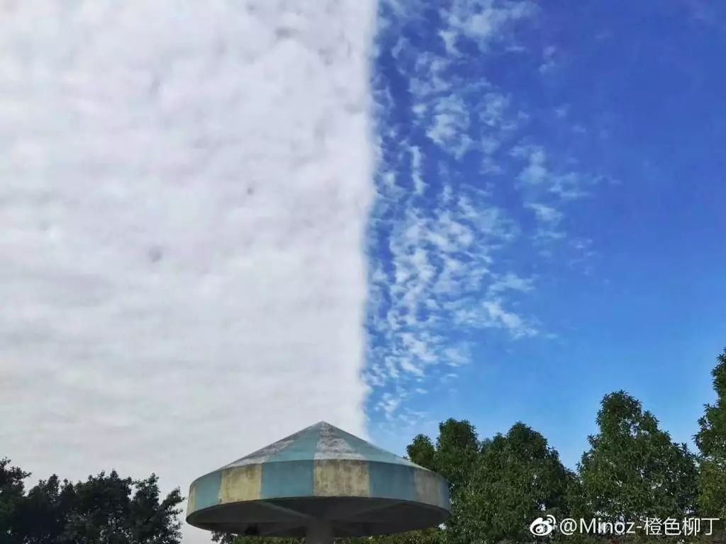 晴空,一半云彩天空继续放大招,今天中午,来源见水印1月10日,连日的