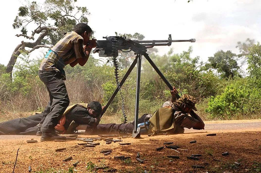 中国经典的85式重机枪:它似乎参加三十年来世界所有战争