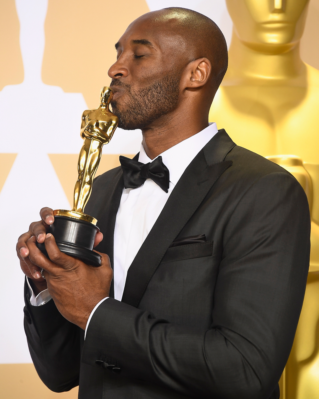 科比进入全新领域!荣获奥斯卡最佳动画短片奖!