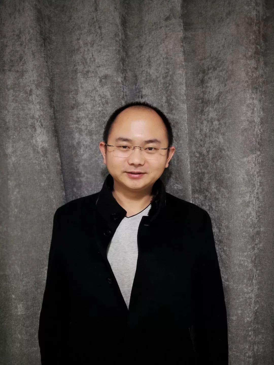雷彬艺:3000名网红主播总教头,一言不合就送奔驰保时捷