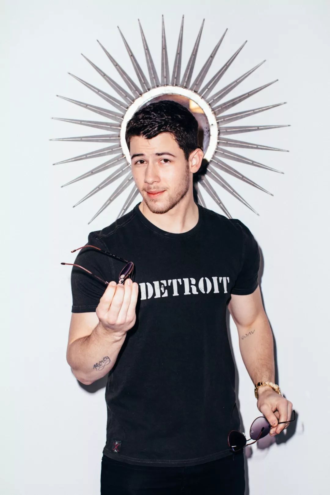 买买买nickjonas代言男士香水一起闻着他的味道入睡