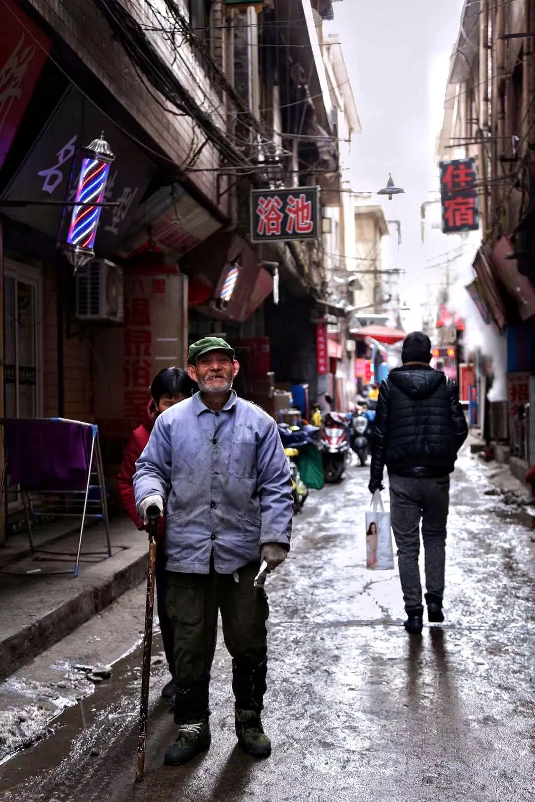 西安城中村系列丨八里村到了,下车请走好!