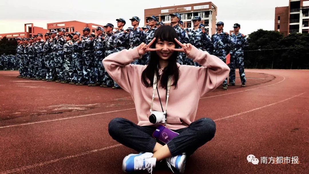 校园| 华工班花火了!全班男生送1314元口红套装!网友:别人班男生