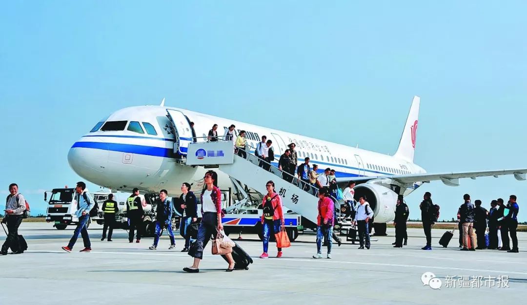 此外,春运期间南航还将加飞乌鲁木齐-郑州航线,航班班期为2月9日-2月