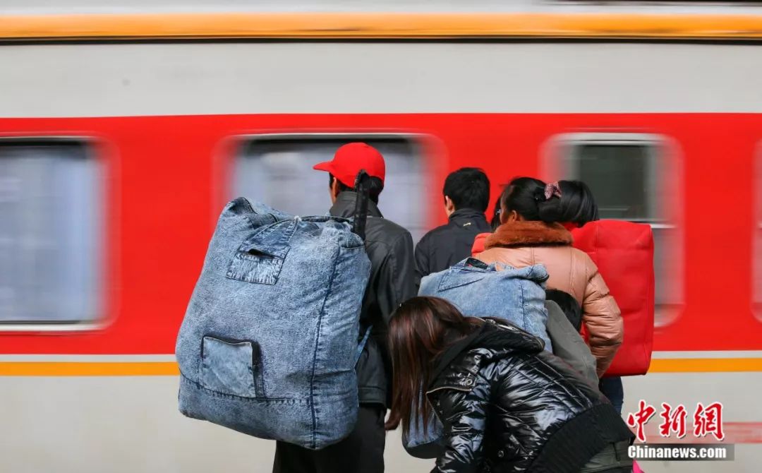 回家这组春运老照片看完泪流满面