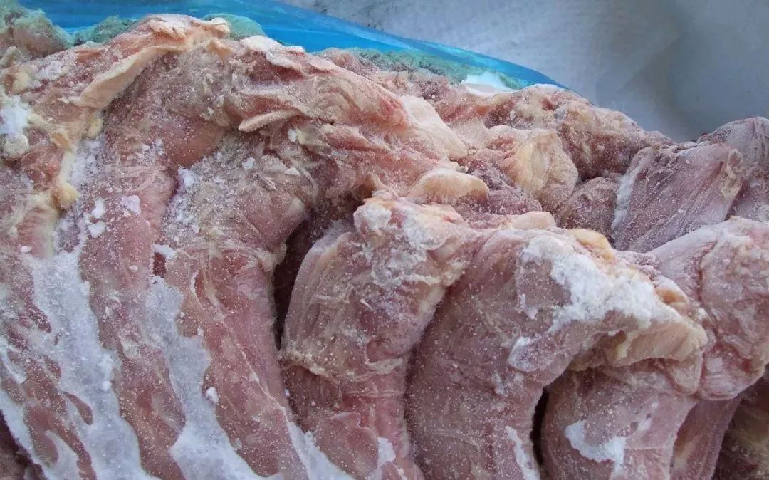 冰箱里这种僵尸肉最好不要吃伤害肠胃还损坏健康你家有吗