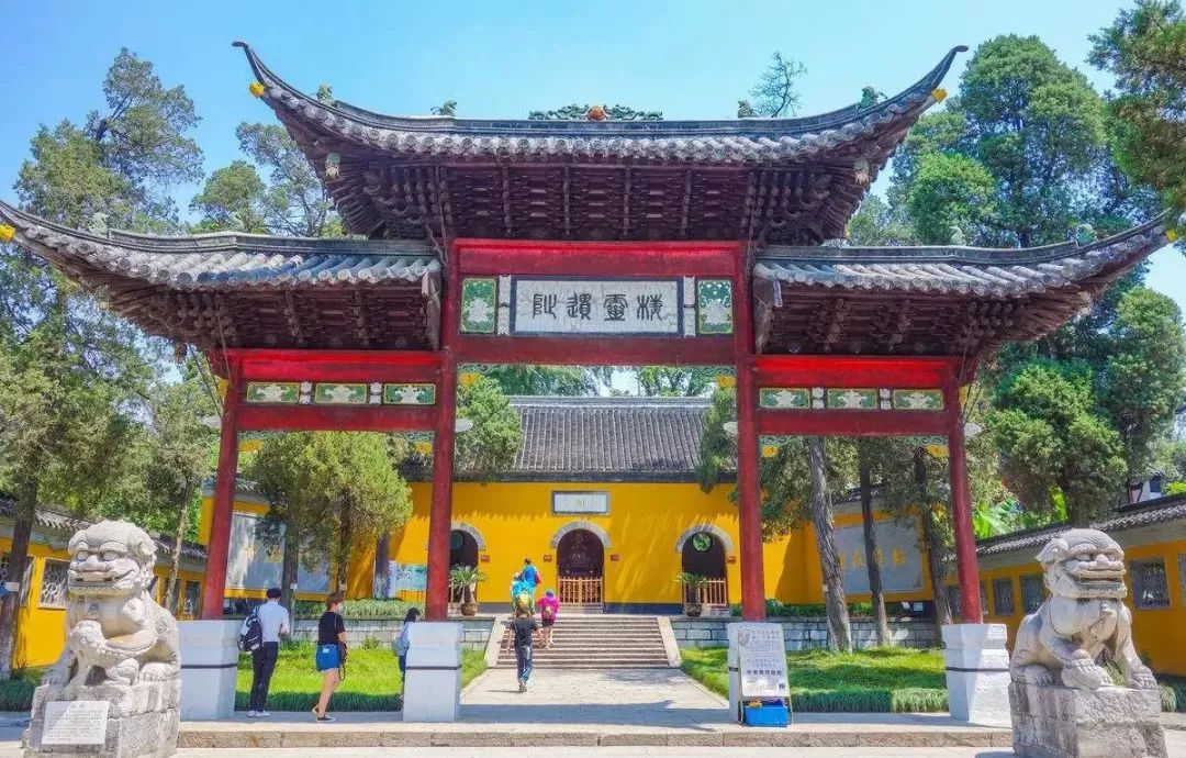 2018,愿等一人,陪我去这个地方走走~|瘦西湖|扬州|园林_新浪新闻