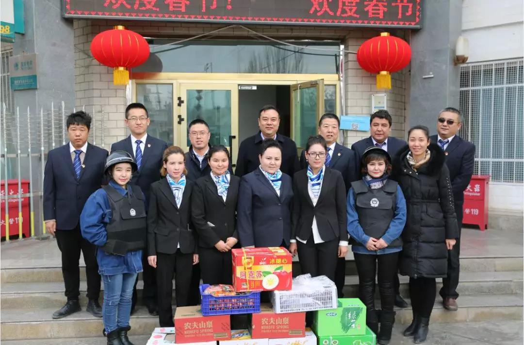 近日,在中华民族传统节日,新春佳节来临之际,墨玉县委书记张冠军对驻