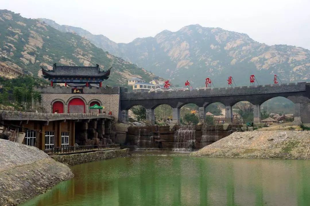 > 正文  前天,由平度和莱西两市21家景区组成的 "青岛北部旅游景区