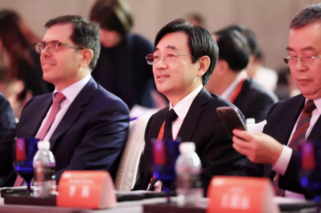 中信保诚基金：打造长期业绩领先的一流综合性资产管理公司|保诚|中信|基金_新浪财经_新浪网