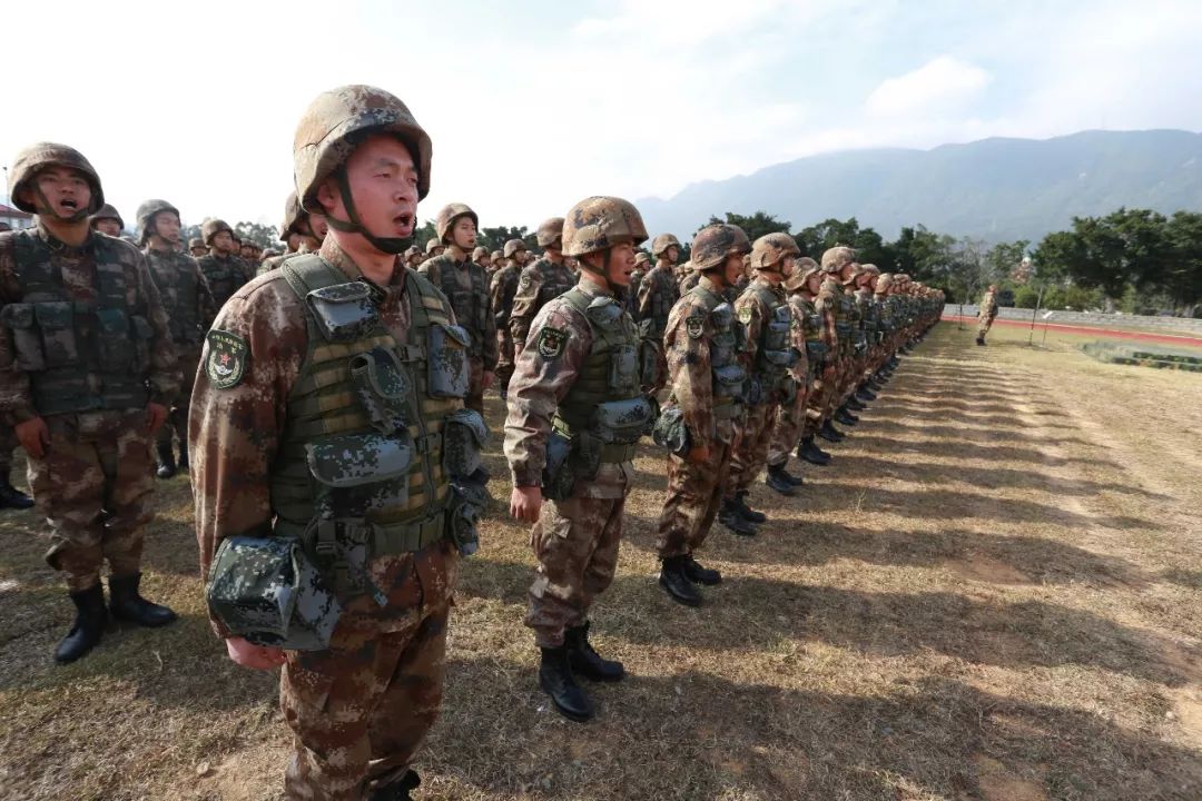 遵令挥戈打赢东部战区陆军开训将士冲锋沙场