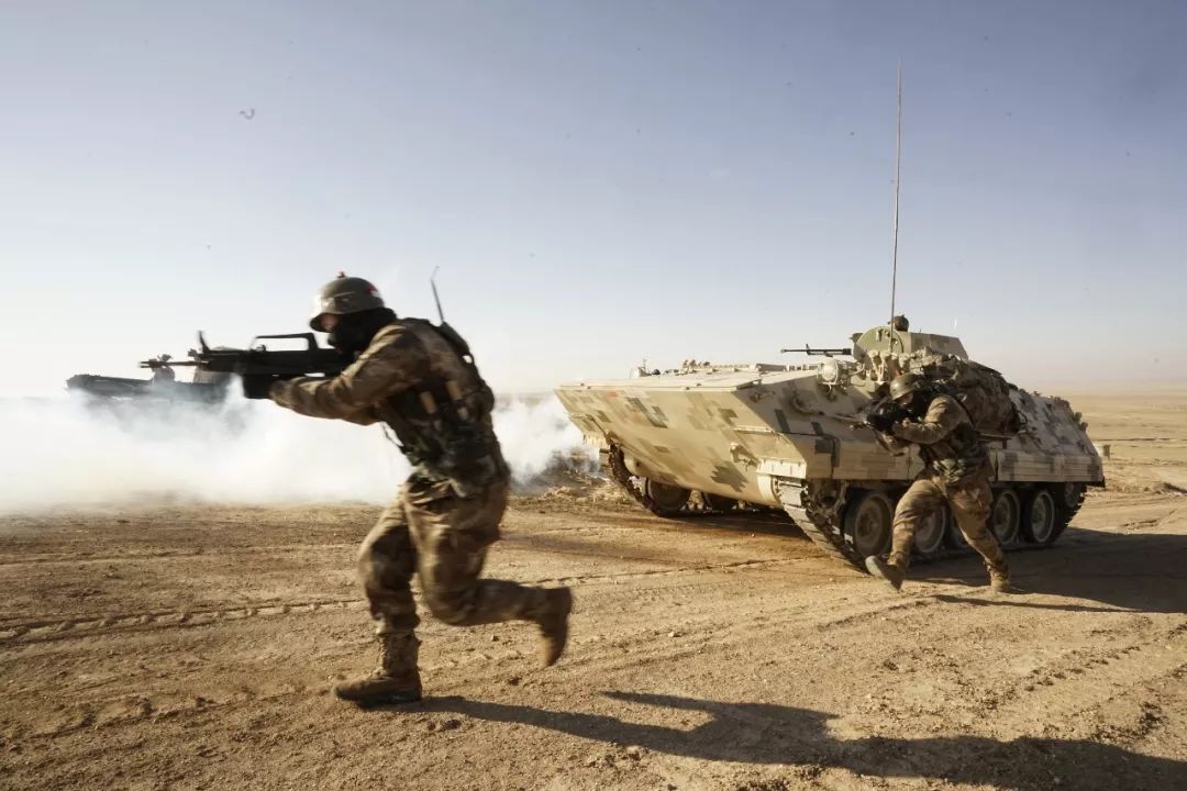 揭秘中国第一蓝军旅战场磨刀石锻造强军利刃