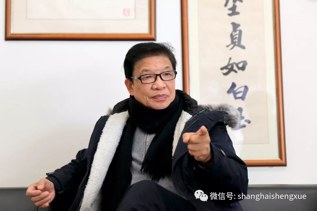 【有道理】对话名师黄玉峰:我们要避免成为连玩都不会的人|家庭教育