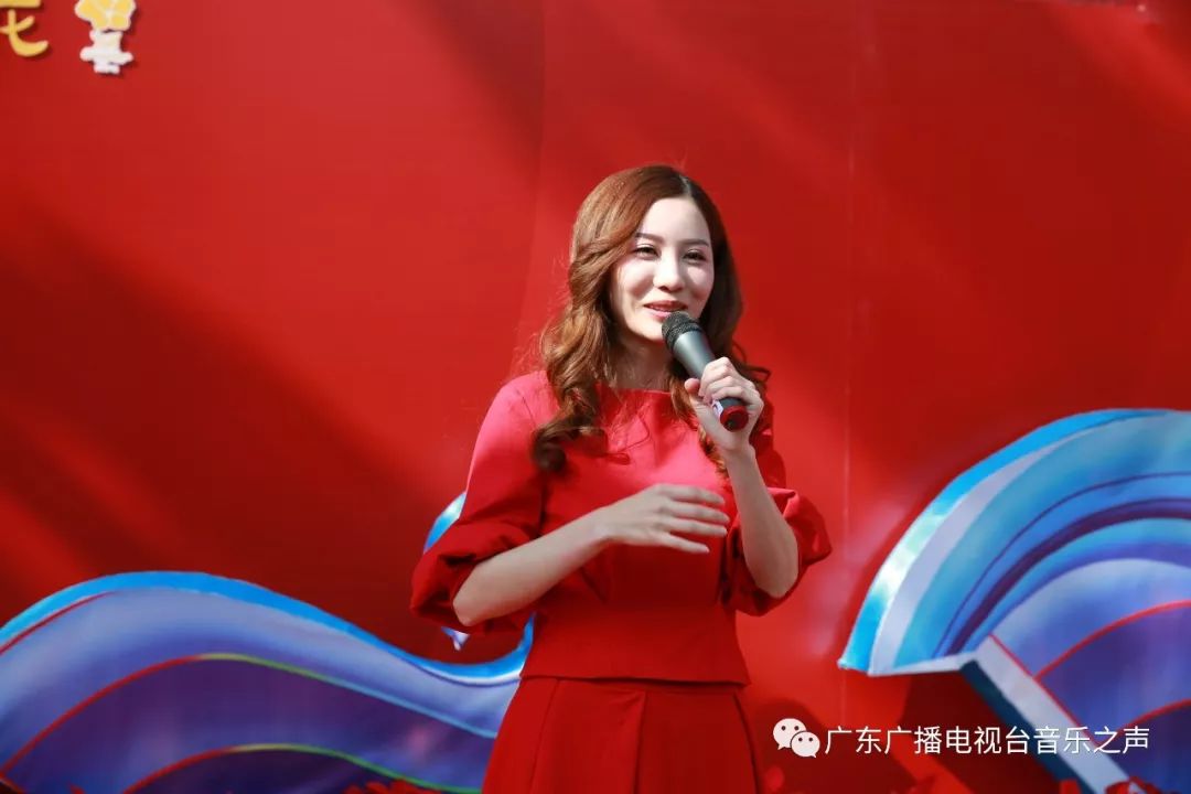 肖公子,燕雯,showman,林琳,主持人林颐,成功举办了第一场活动,在广州