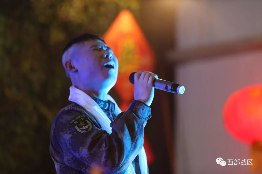 军营春晚唱出新征程