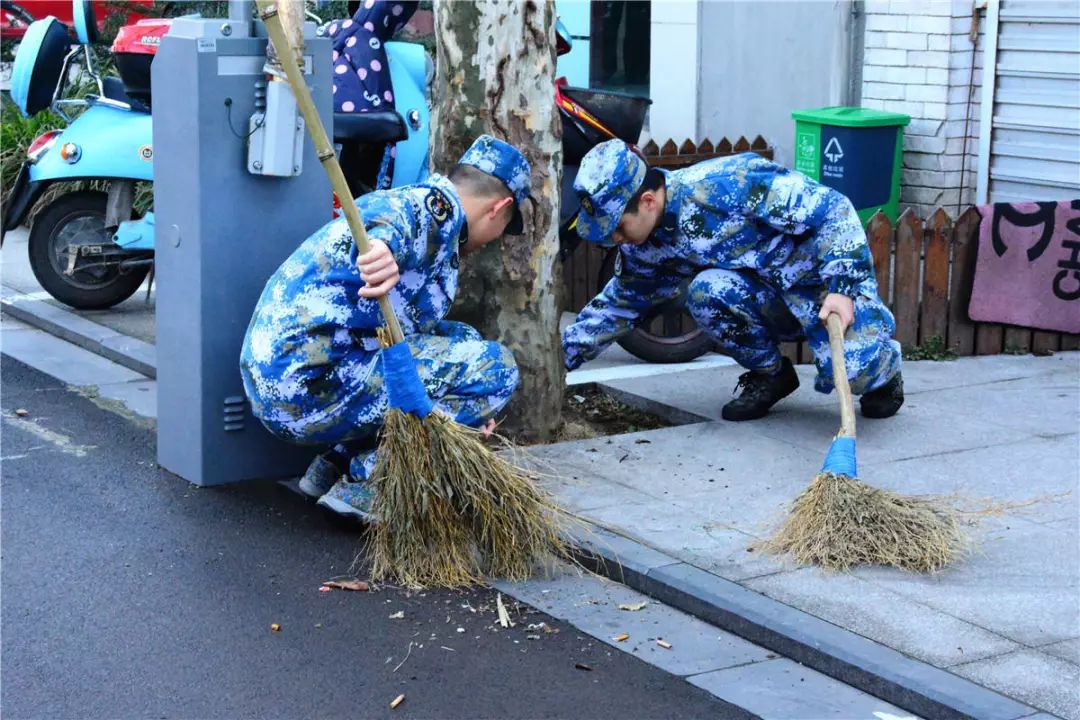 东海舰队多个部队同干一件事,看看哪个点赞最多