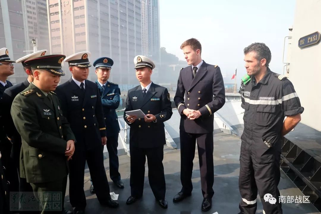 驻香港部队“钦州舰”与法国海军“葡月”号进行联合演练|海军|钦州|法国_新浪军事_新浪网