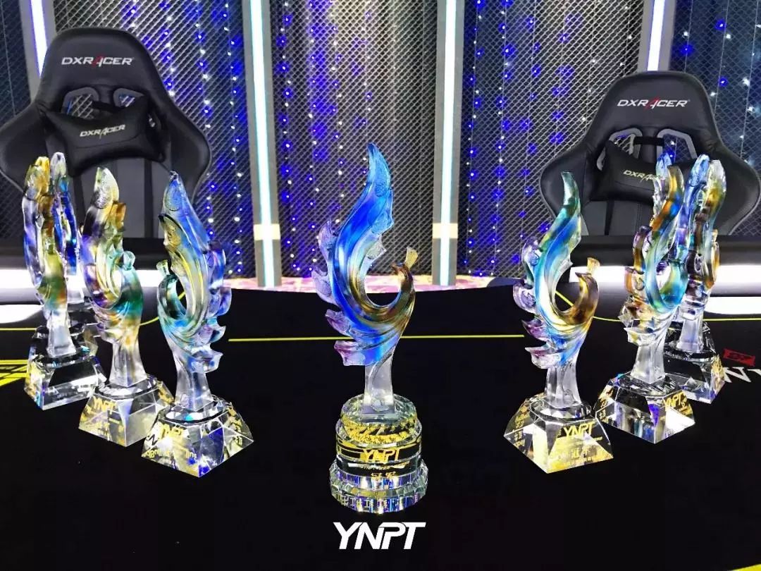 推广| 美女和大咖齐聚彩云杯!