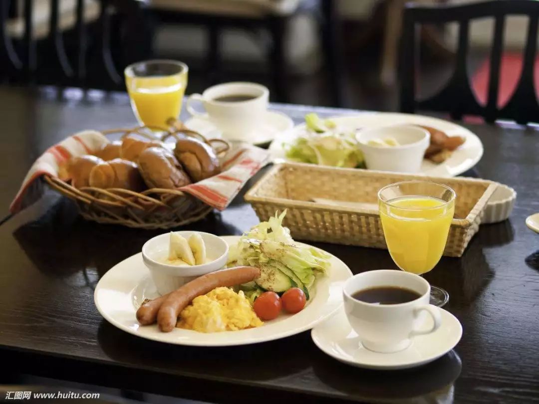 吃早饭不能晚于否则这些病容易找上门