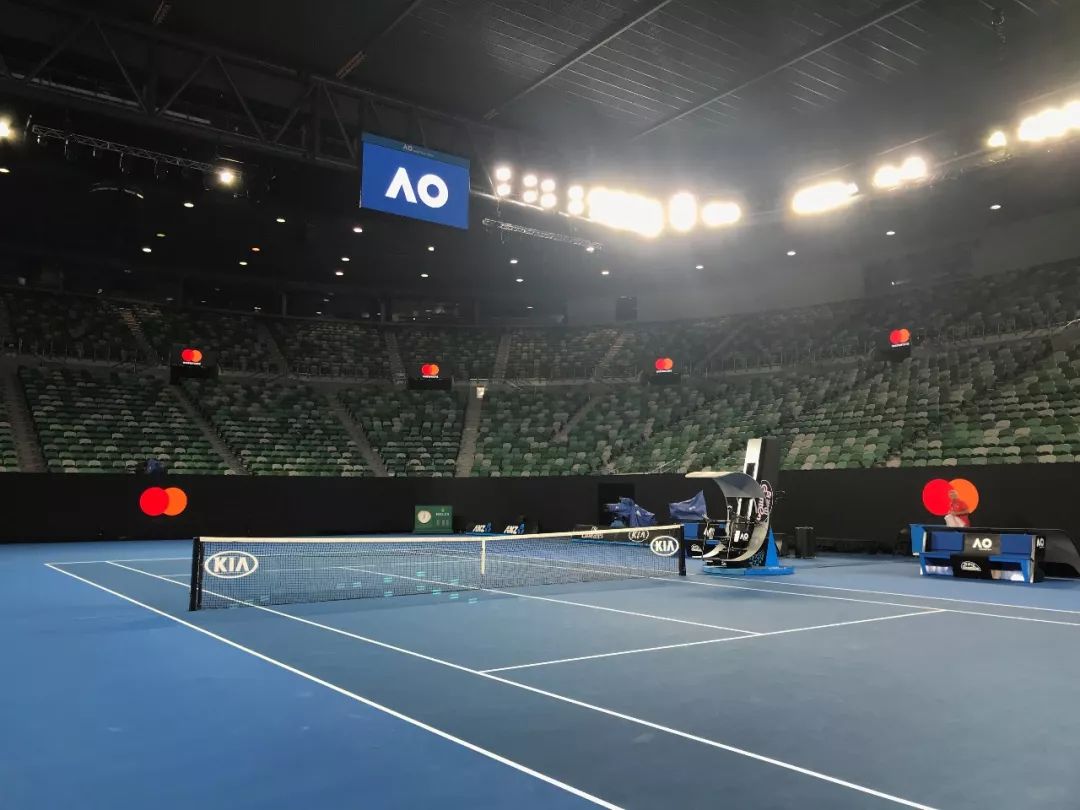 在澳网中心球场打球是什么体验?