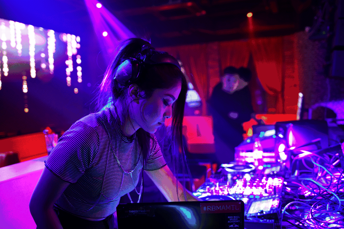 1100_734gif 动态图 动图