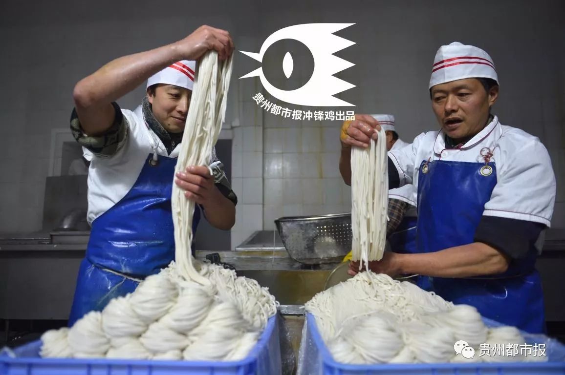 贵阳酸粉少吃为妙记者为你揭秘酸粉制作全过程