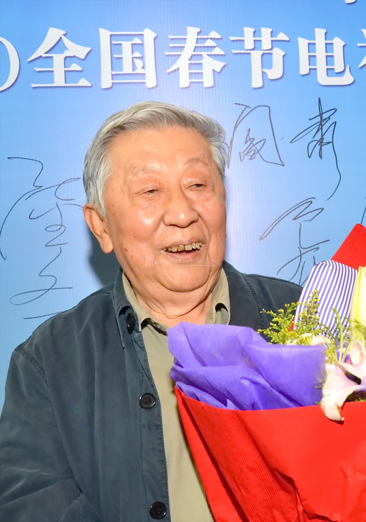 闫肃音容宛在 艺术生命长青