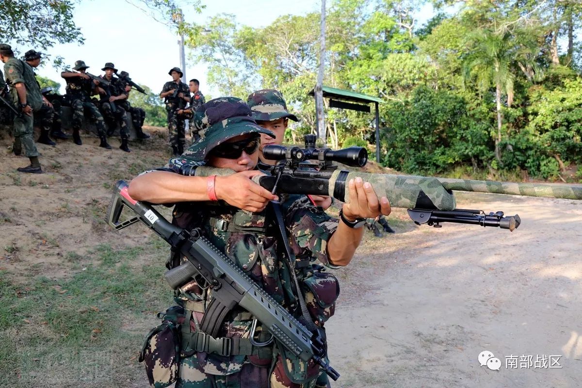 这个侦察兵不简单【战区精兵第87期】|侦察兵|武装泅渡|泅渡_新浪军事_新浪网