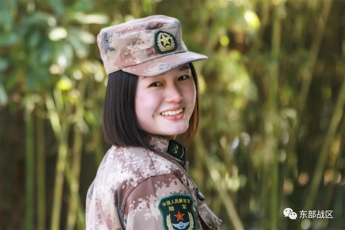 朱梦蝶,安徽蚌埠人,1995年1月出生,2013年9月入伍,现任陆军第71集团军